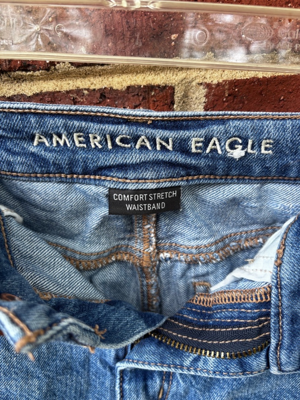 American Eagle Highest Rise Distressed Mom Shorts sz 2 - Picture 3 of 5